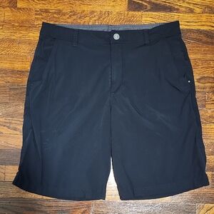 Lululemon Men's Lightweight Comfort Black Shorts Size 34